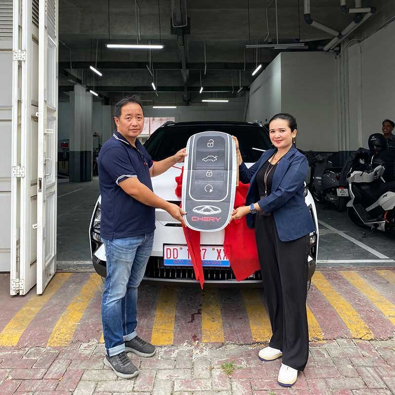 chery-makassar-penyerahan-cust-1.jpg