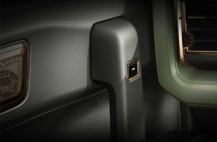 dealer-chery-section--interior-j6-2